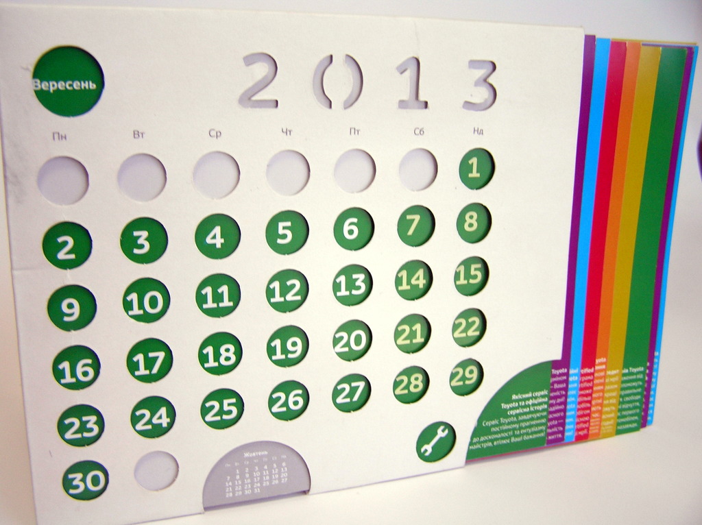 Изготовление настольных календарей.  Полиграфия типографии Макрос, печать настольных календарей, спецификация 967994-4