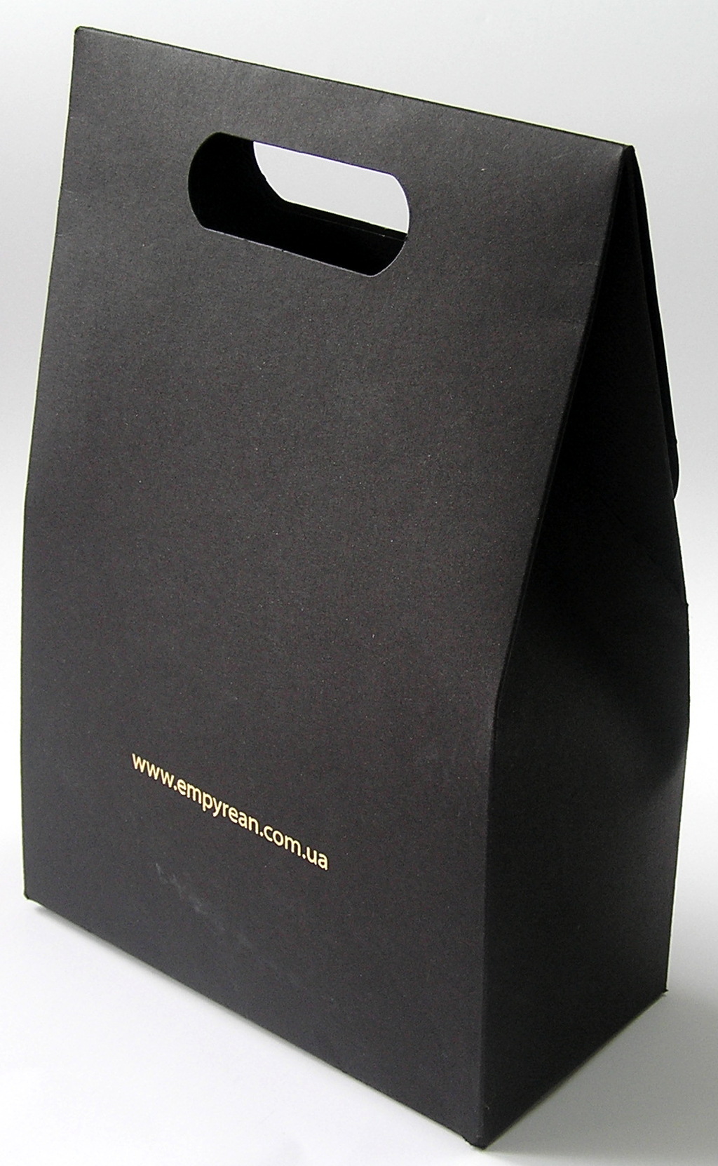 Изготовление упаковки «Empyrean». Полиграфия типографии Макрос, изготовление упаковки, спецификация 971990-4