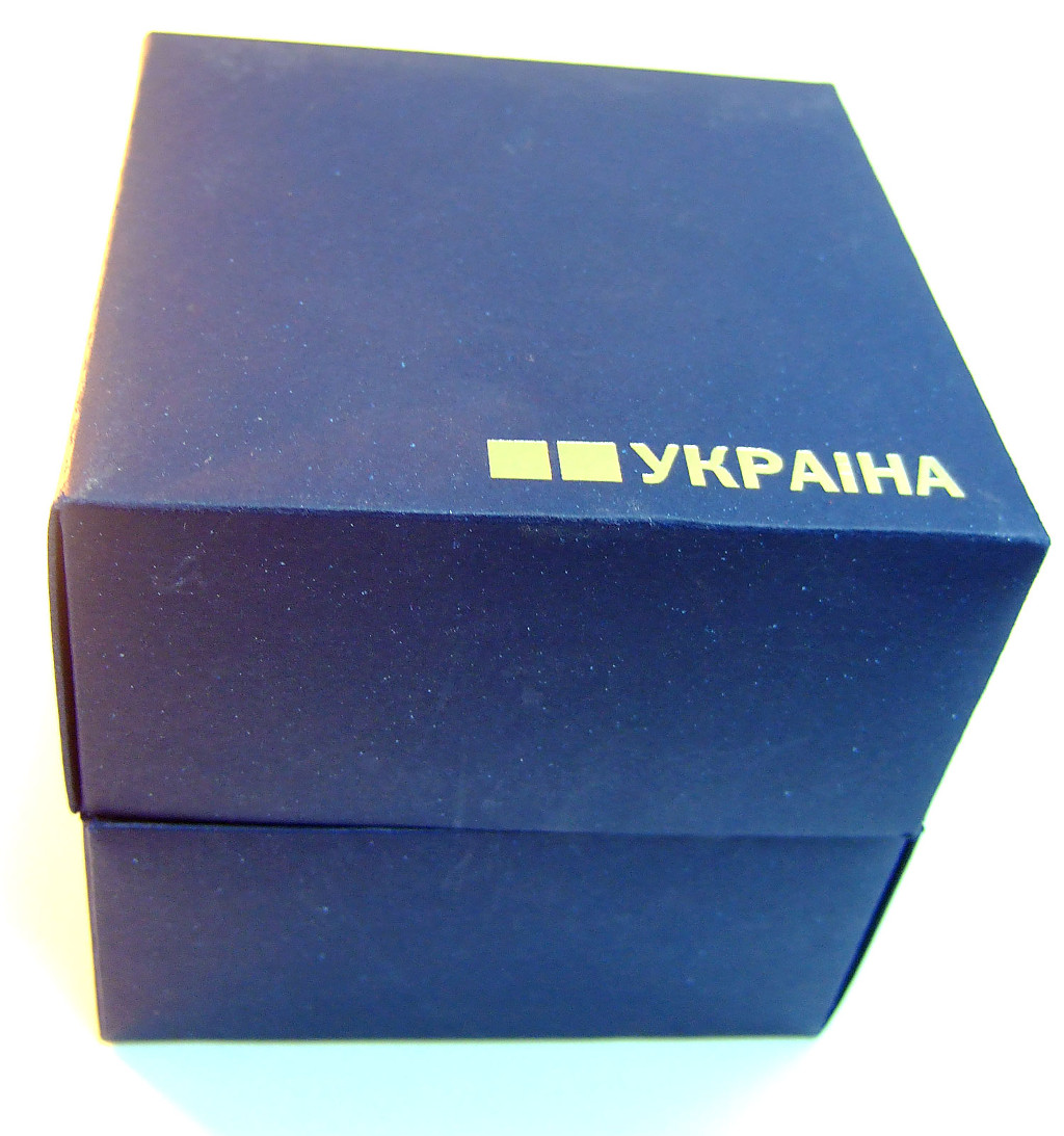 Печать упаковки «Україна». Полиграфия типографии Макрос, изготовление упаковки, спецификация 971997-1